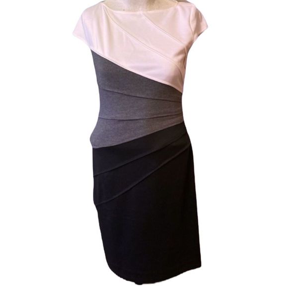 London Times Dresses & Skirts - London Times Colorblock Sheath Dress Size 8